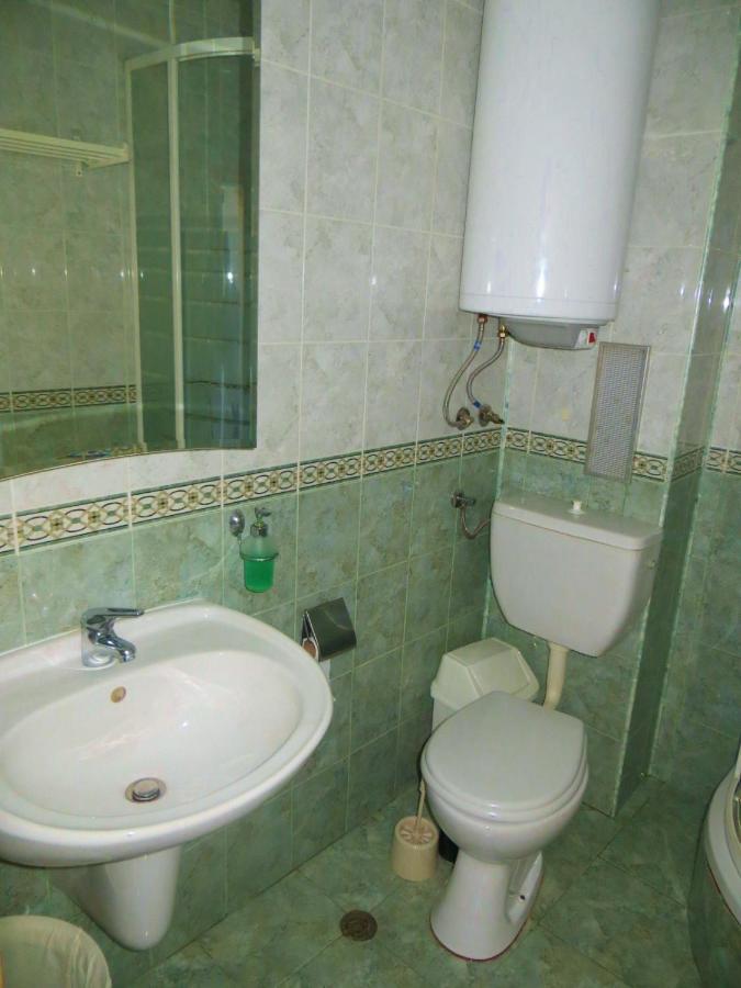 Holiday Apartment In Riviera Complex Светий Влас Екстер'єр фото