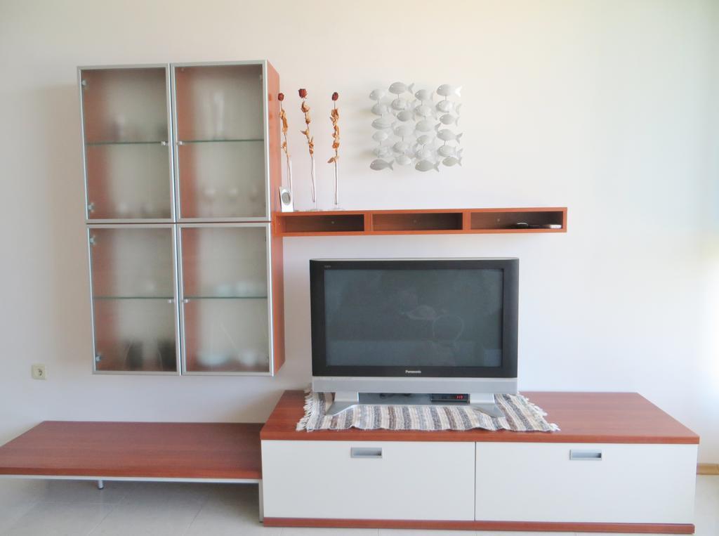 Holiday Apartment In Riviera Complex Светий Влас Номер фото